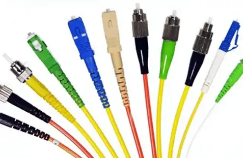 Fokus auf Glasfaser-Duplex-Steckverbinder und andere Glasfaser-Steckverbinder
